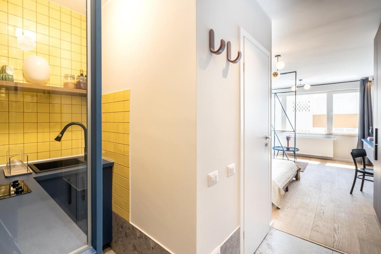 Elegant Studio In The Heart Of The Town Букурещ Екстериор снимка