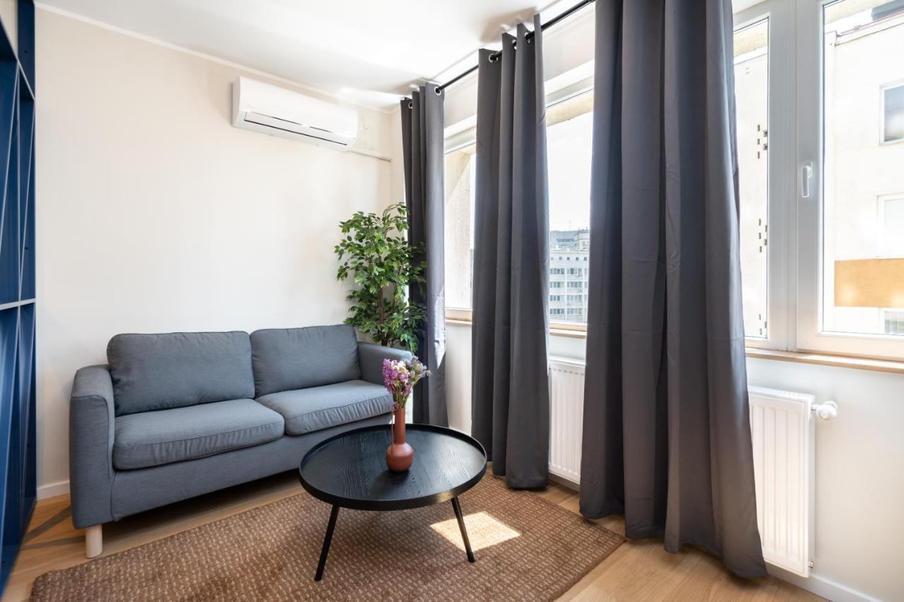 Elegant Studio In The Heart Of The Town Букурещ Екстериор снимка