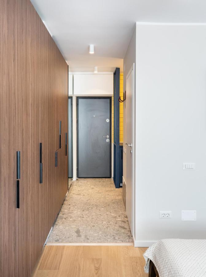 Elegant Studio In The Heart Of The Town Букурещ Екстериор снимка