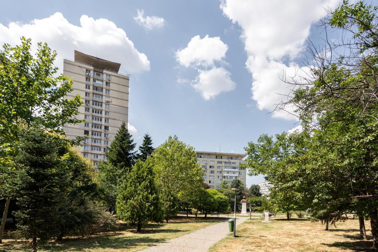 Elegant Studio In The Heart Of The Town Букурещ Екстериор снимка